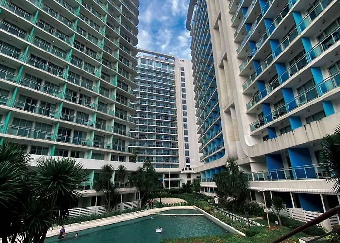 Appartement Yumi Azure Staycation Manille